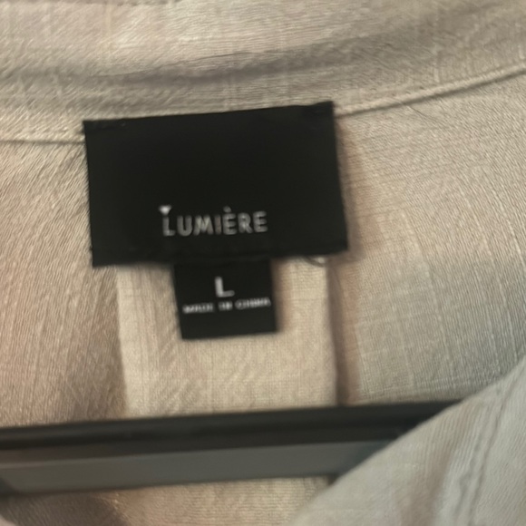 Colorblock Button-Up Shirt - Picture 2 of 4